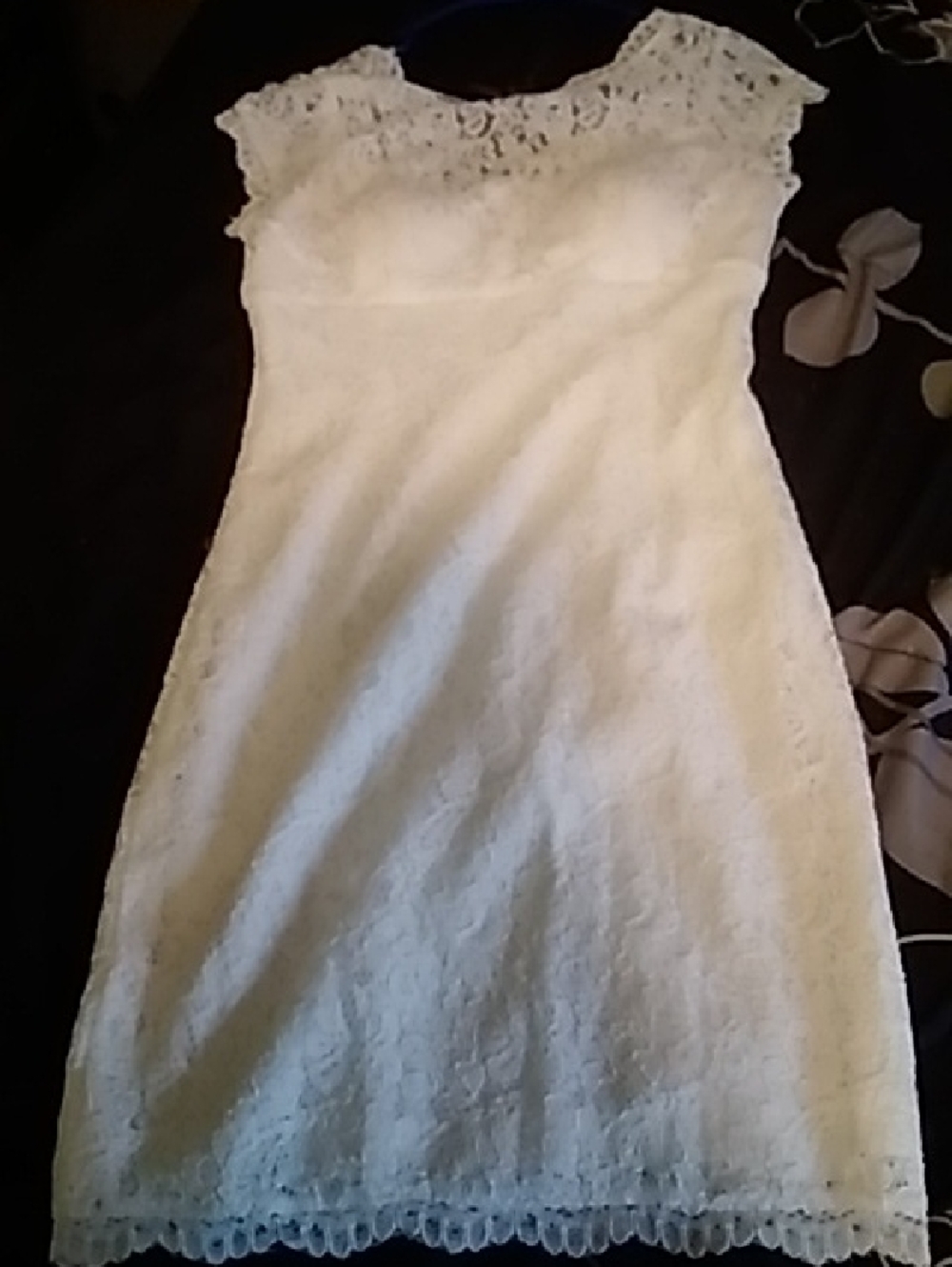 Cap-Sleeve White Lace Midi Dress